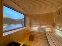 Sauna (1) +